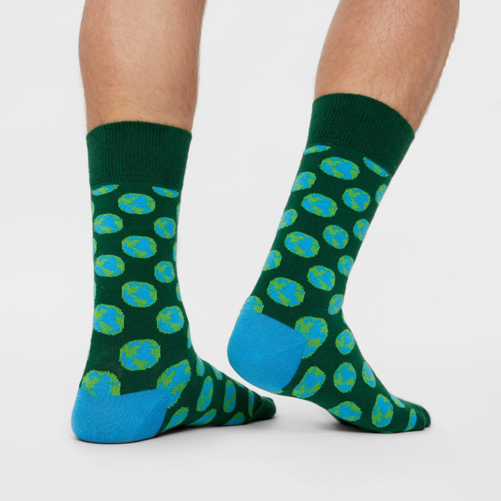 Grüne Socken mit Erde Motiv